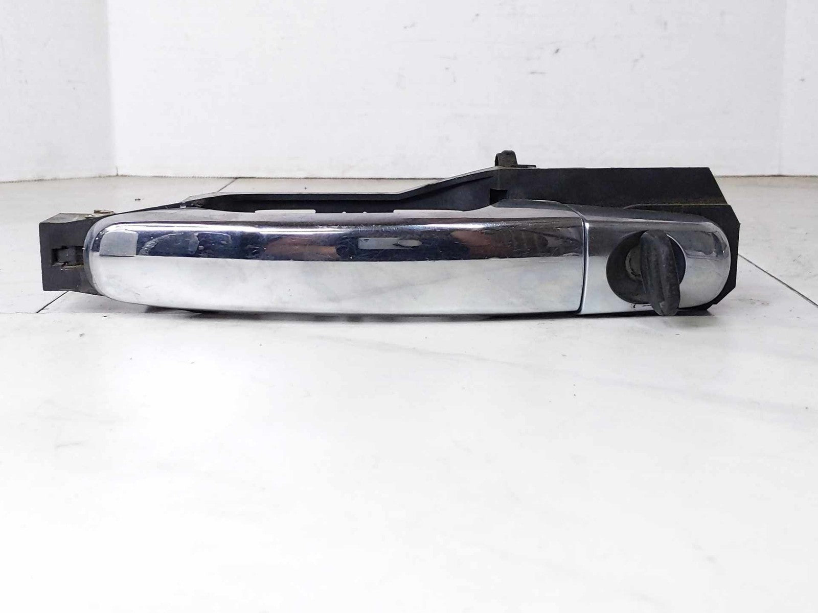 Outside Door Handle GMC ACADIA Left 07 08 09 10 11 12 13 14 15 16 170